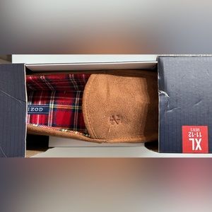 Brand new Size 11-12 XL slippers